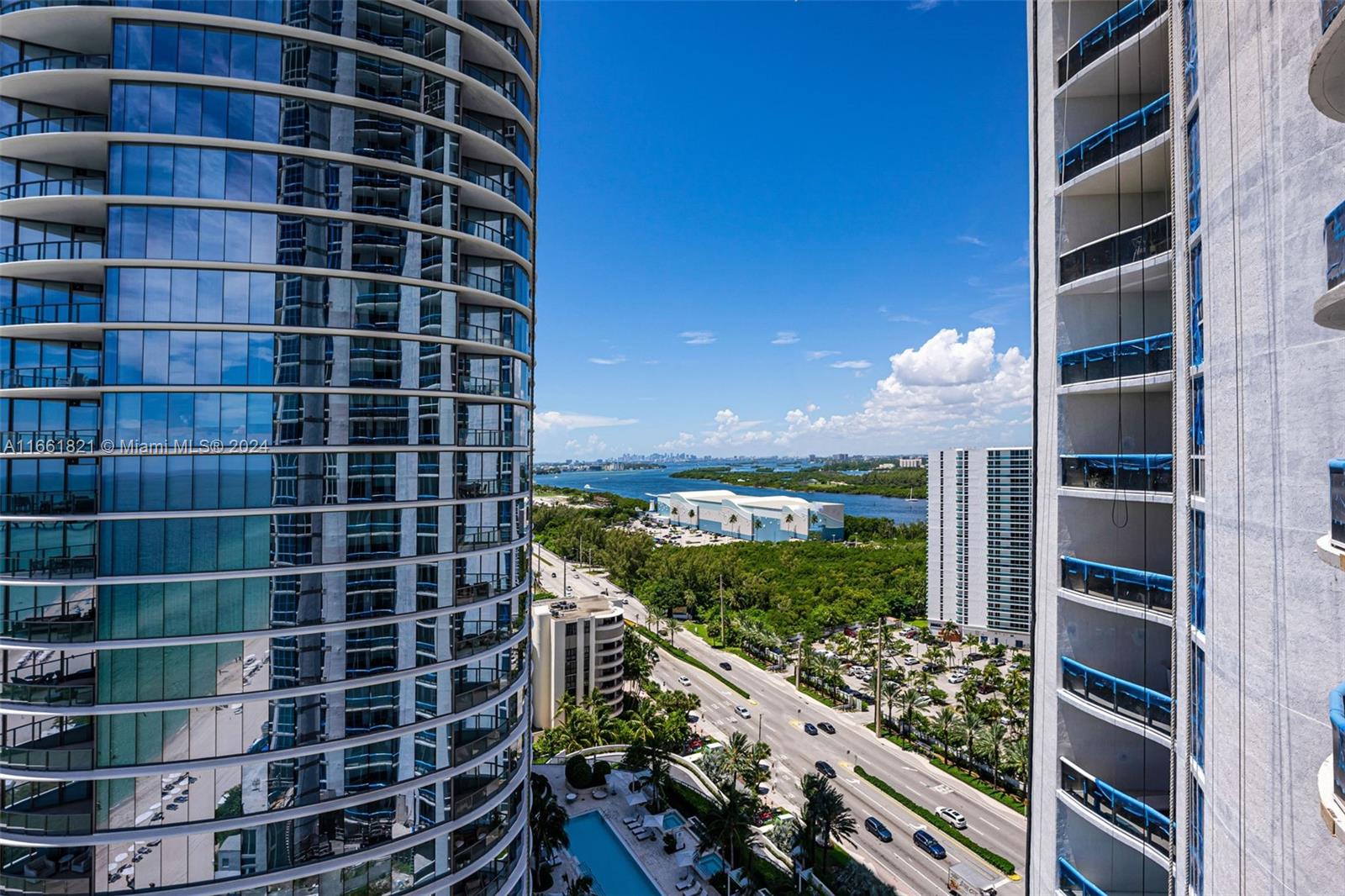 15811 Collins Ave #1802, Sunny Isles Beach FL 33160