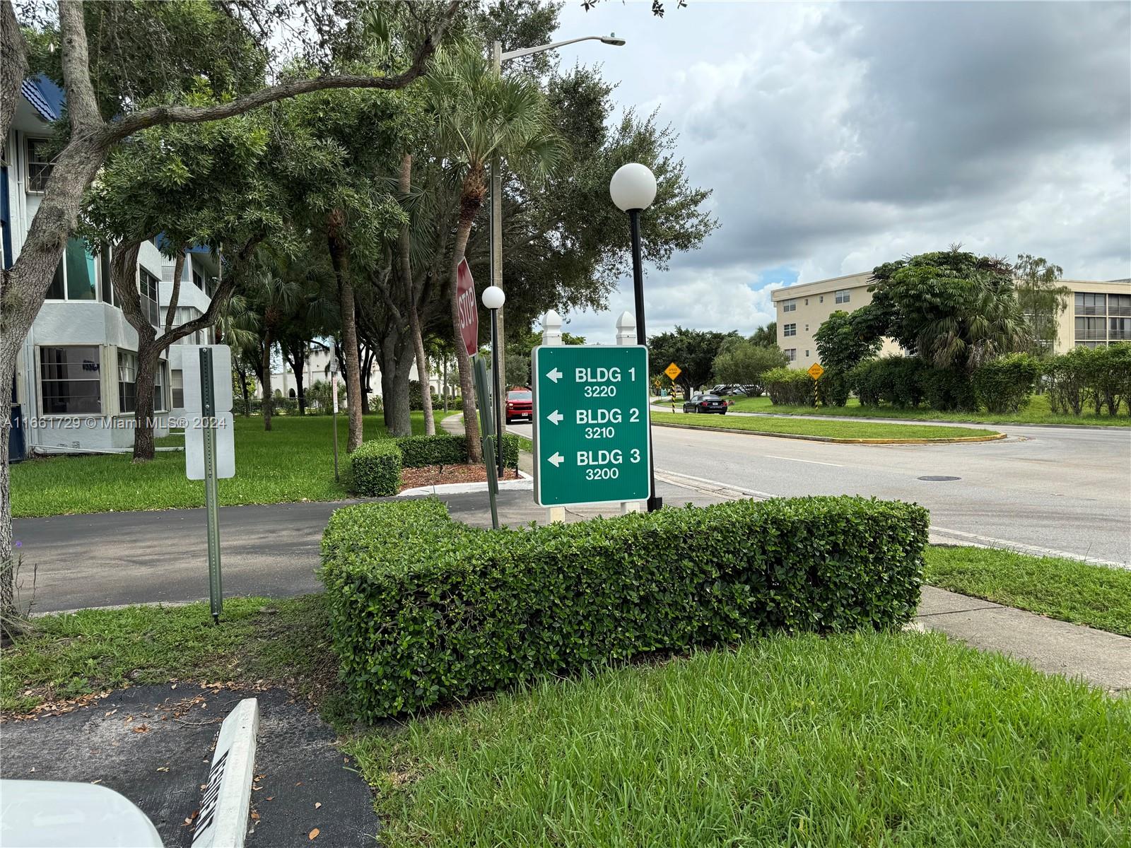 3200 Holiday Springs Blvd #3-210, Margate, Florida image 20