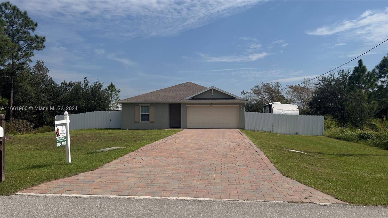 611 Woodcrest Dr, Lehigh Acres, Florida image 40