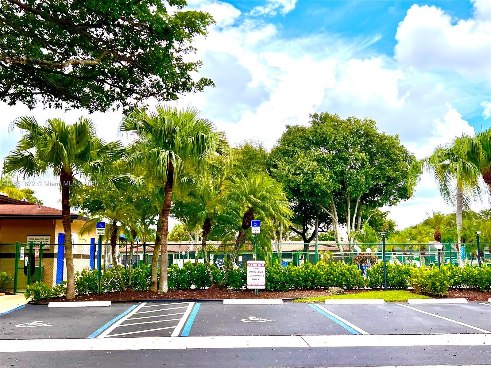 6080 NW 92nd Ave, Tamarac, Florida image 24