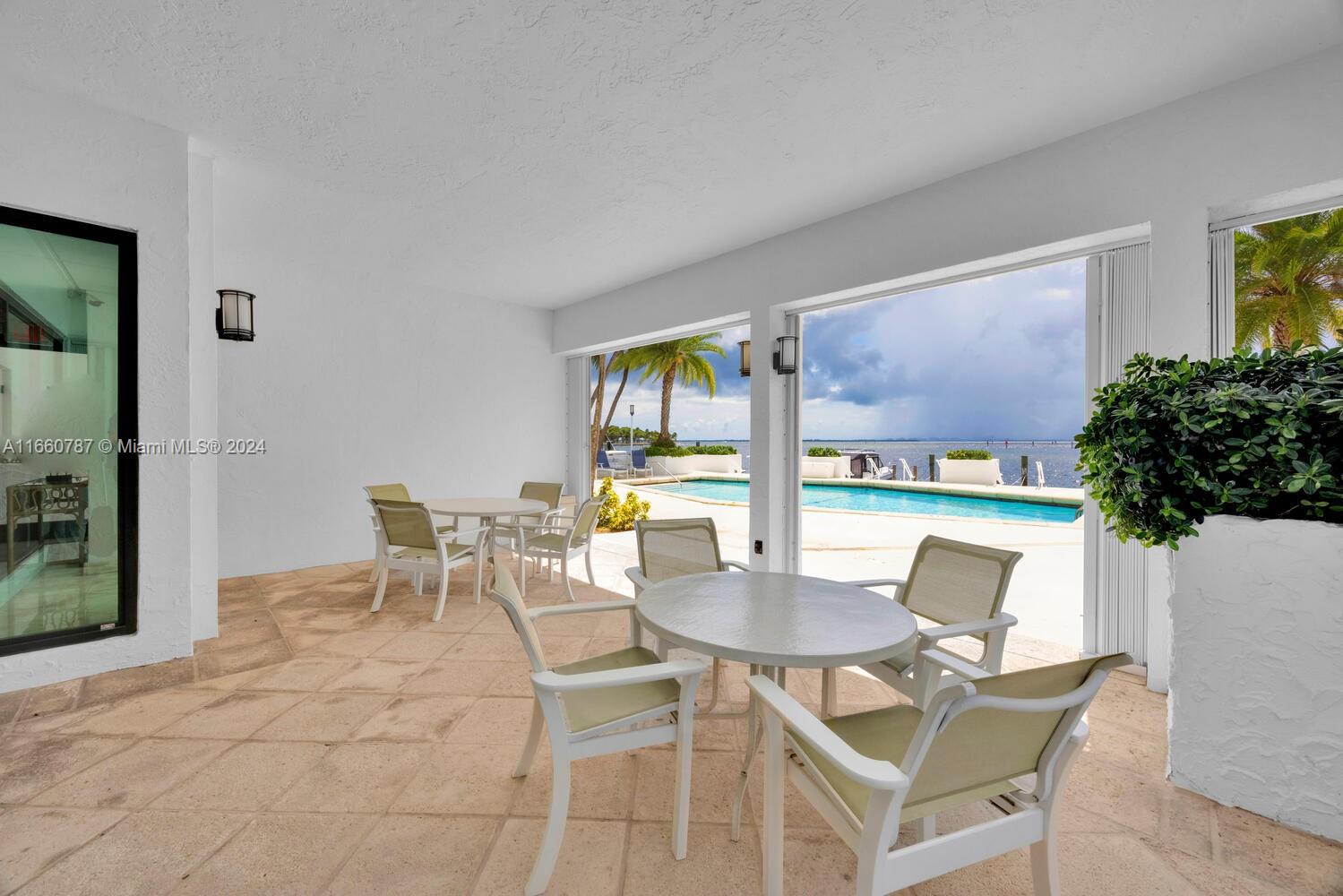 1600 S Bayshore Ln #8D, Coconut Grove, Florida image 38