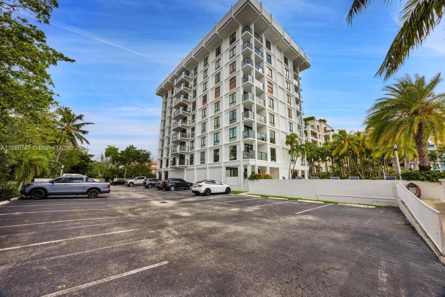 1600 S Bayshore Ln #8D, Coconut Grove, Florida image 41