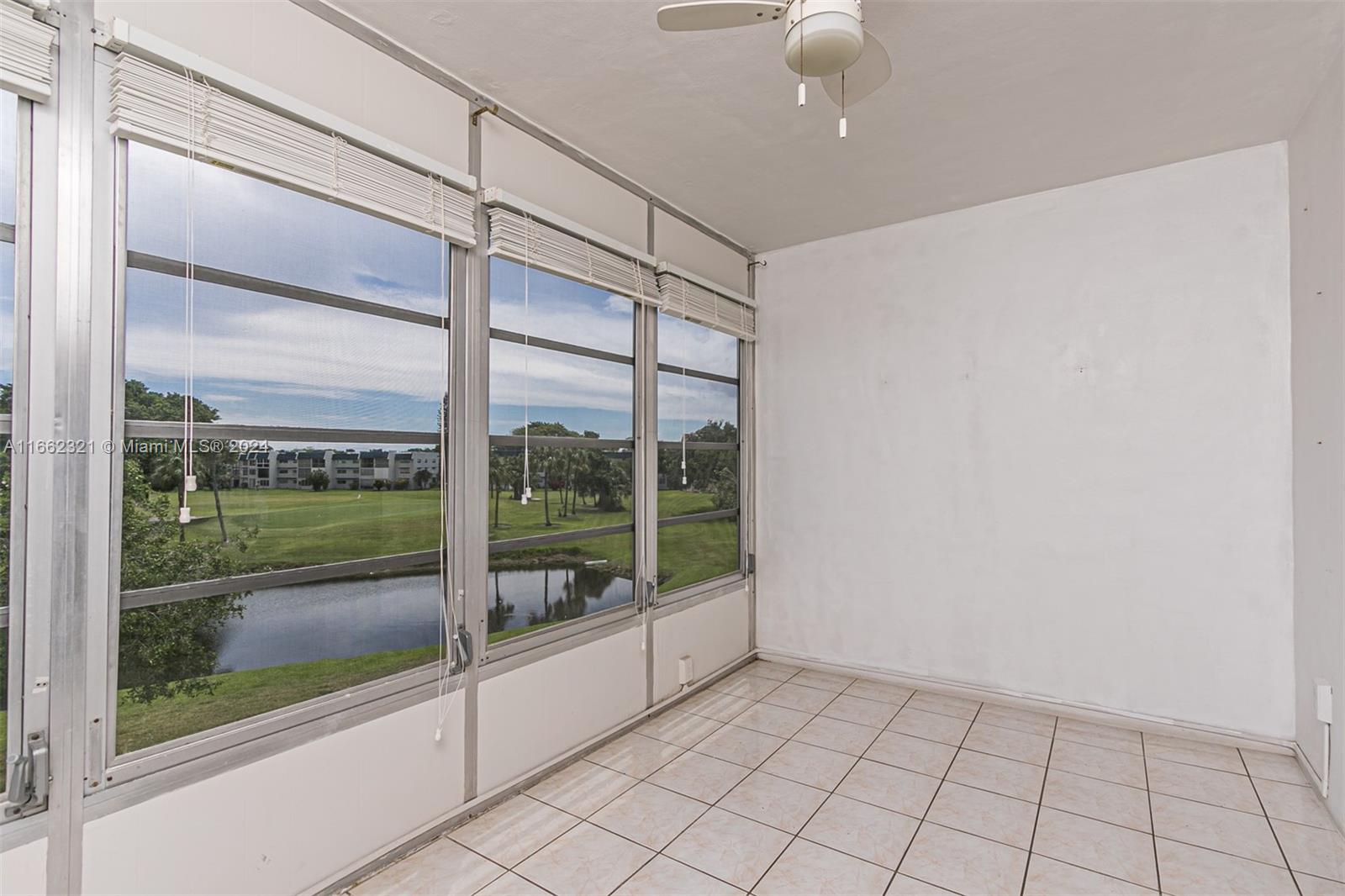 1020 Country Club Dr #303, Margate, Florida image 17