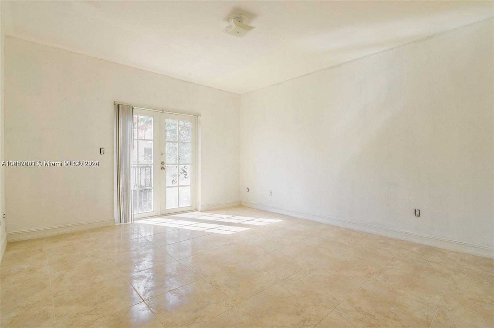716 SW 9th Ter, Fort Lauderdale, Florida image 12