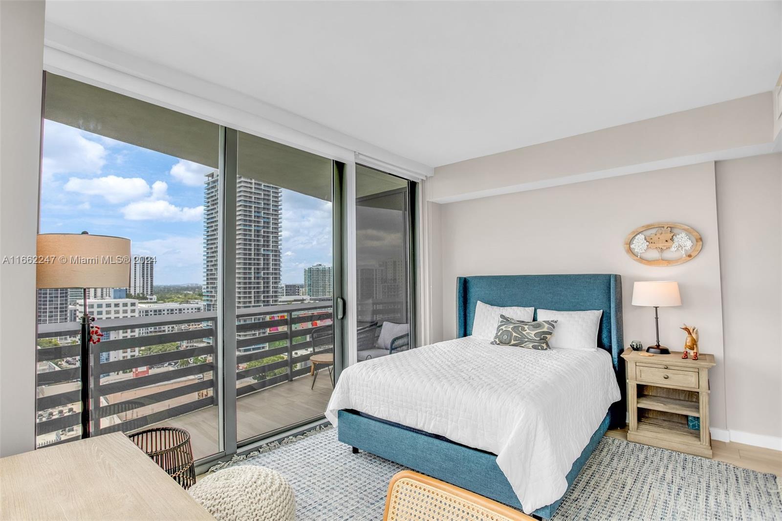 460 NE 28th St #1808, Miami FL 33137
