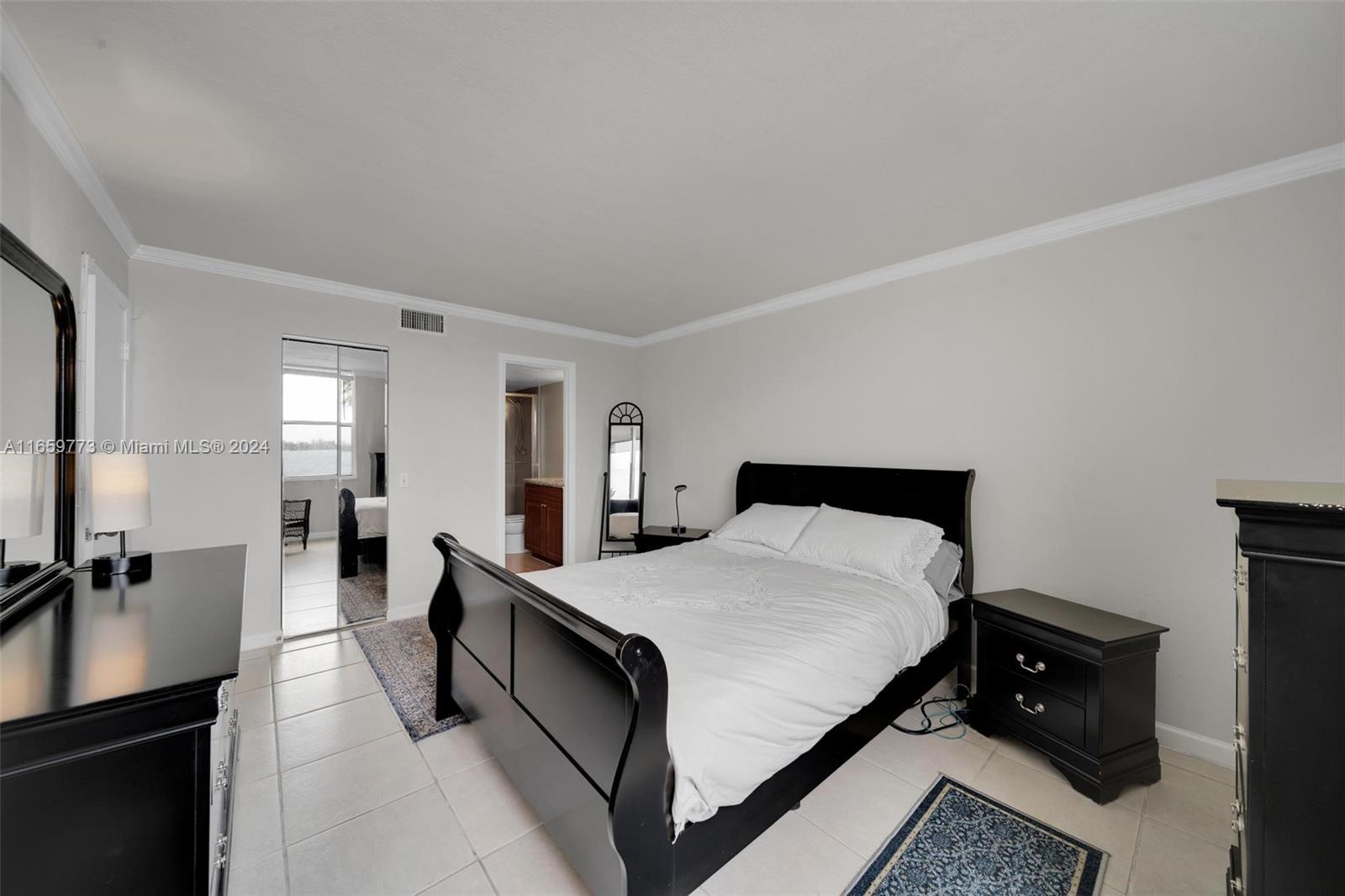 110 Lake Emerald Dr #303, Oakland Park, Florida image 14