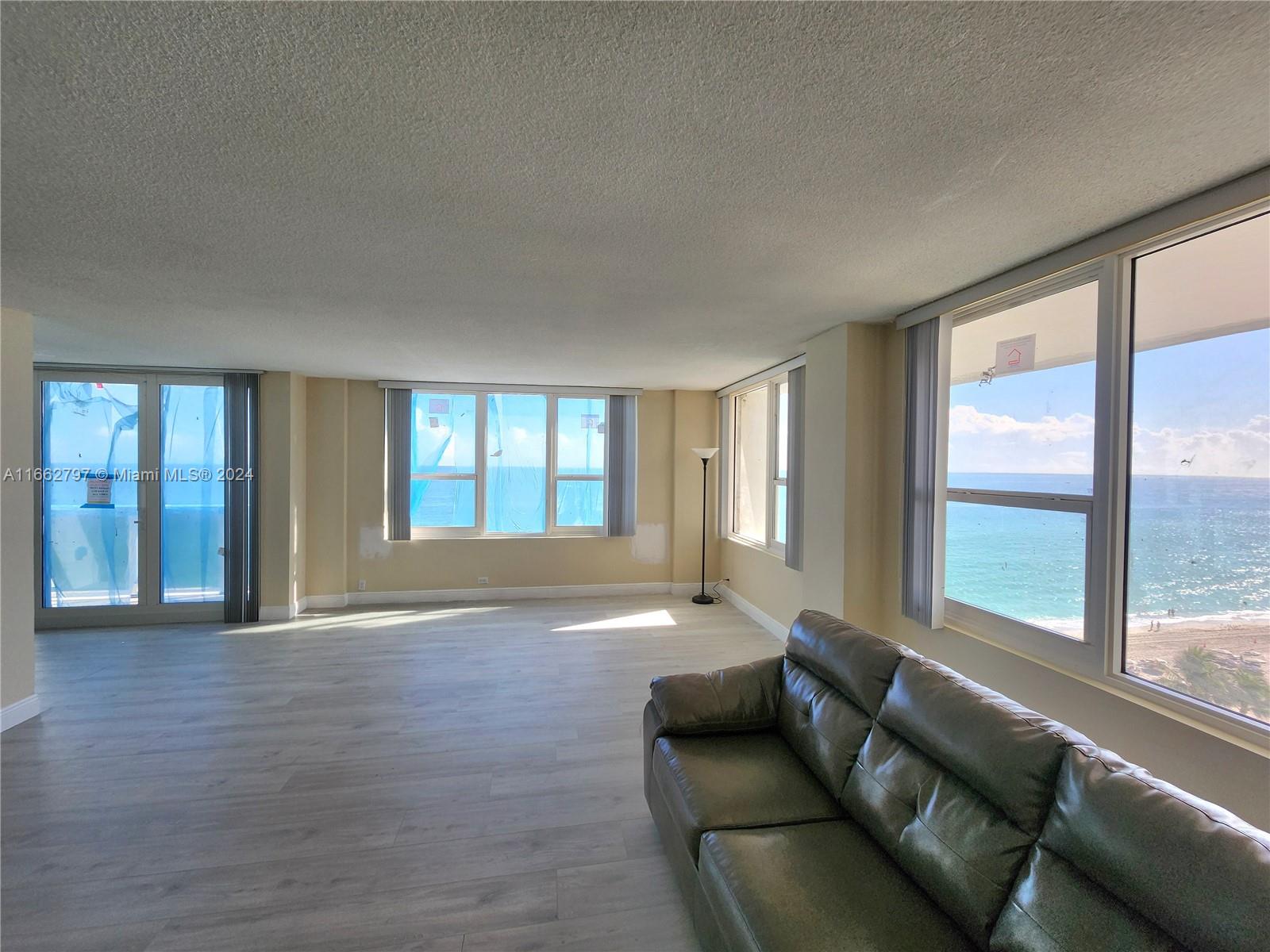 3505 S Ocean Dr #1014, Hollywood, Florida image 2