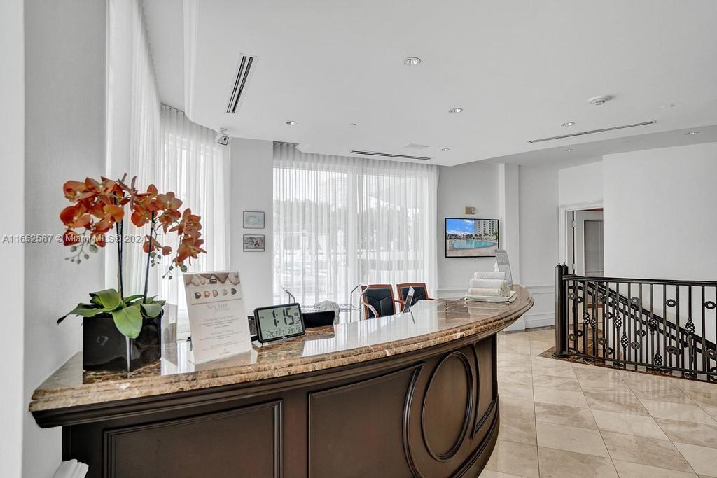 3201 NE 183rd St #804, Aventura FL 33160