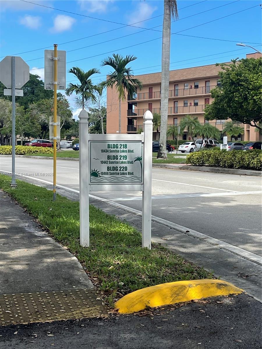 10442 Sunrise Lakes Blvd #303, Sunrise, Florida image 2