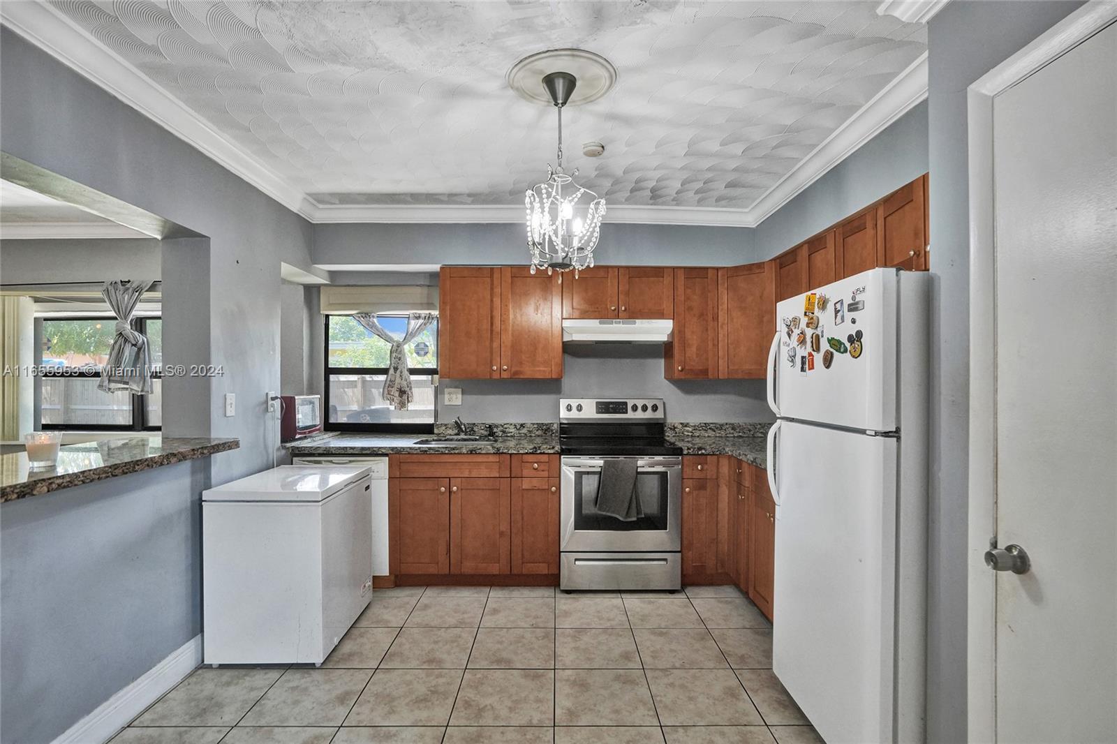 4247 NW 34th Ave, Lauderdale Lakes, Florida image 28