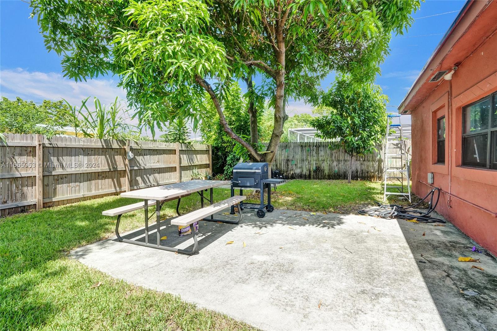 4247 NW 34th Ave, Lauderdale Lakes, Florida image 44