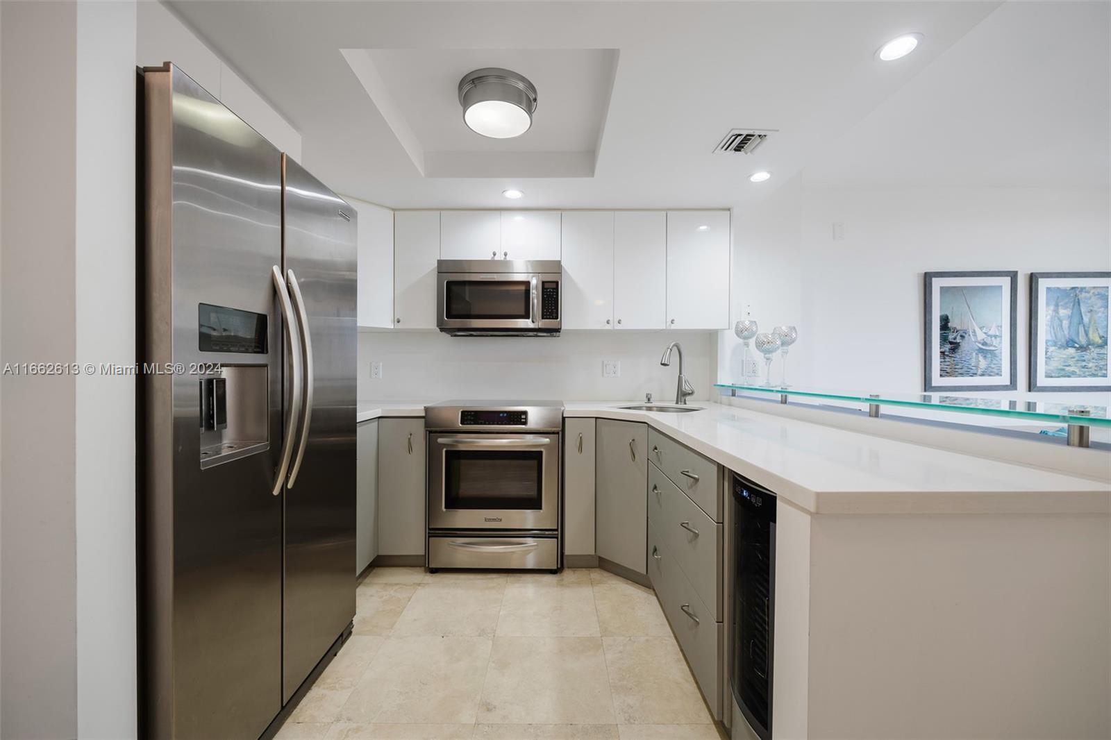 2951 S Bayshore Dr #1005, Coconut Grove FL 33133
