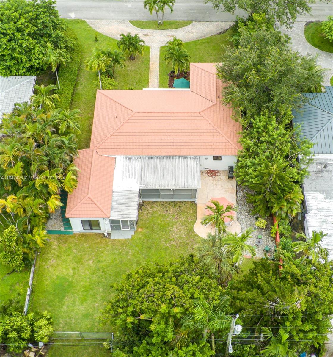 10642 NE 11th Ave, Miami Shores, Florida image 44