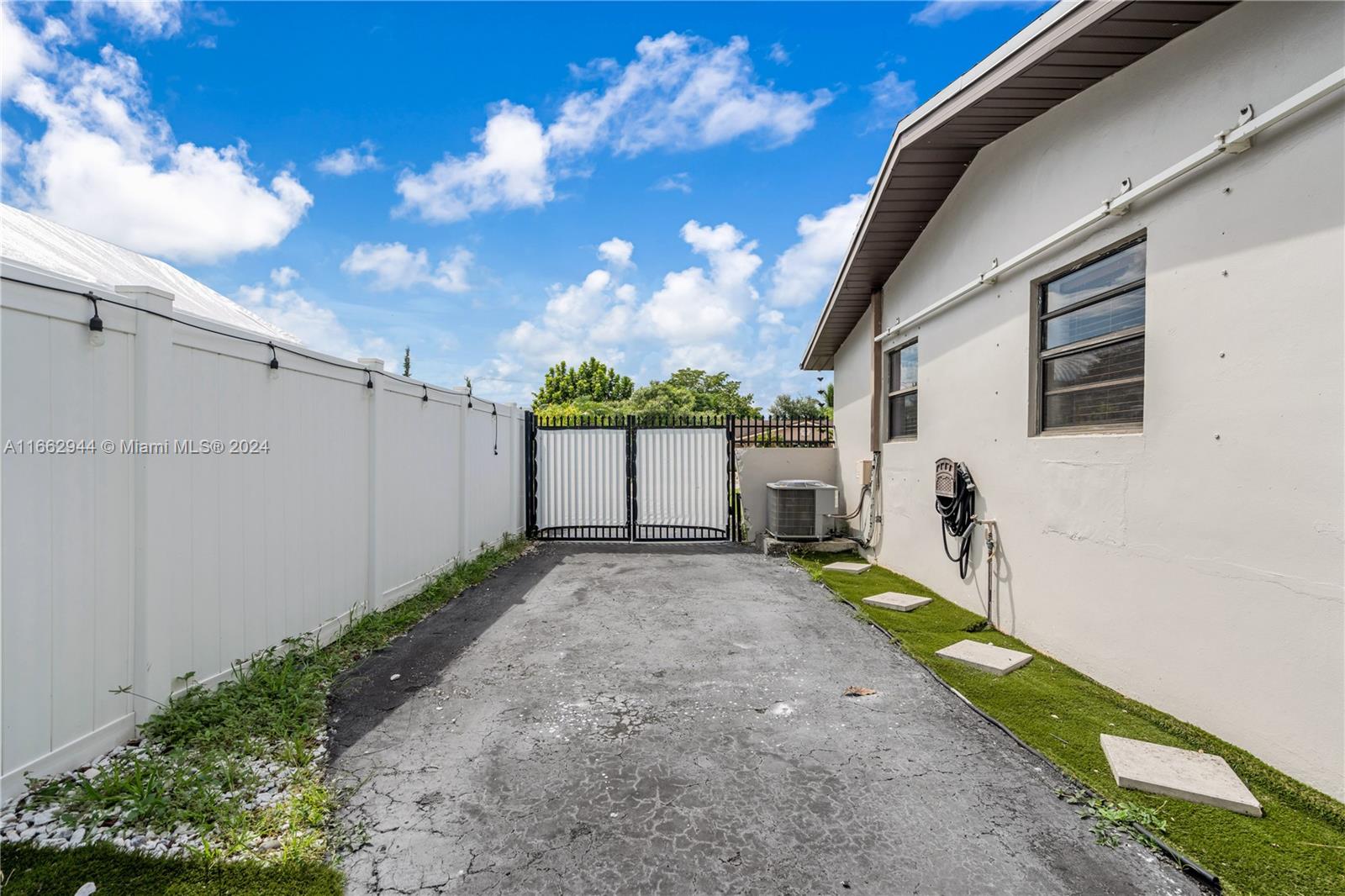 721 SW 68th Ave, Pembroke Pines, Florida image 30