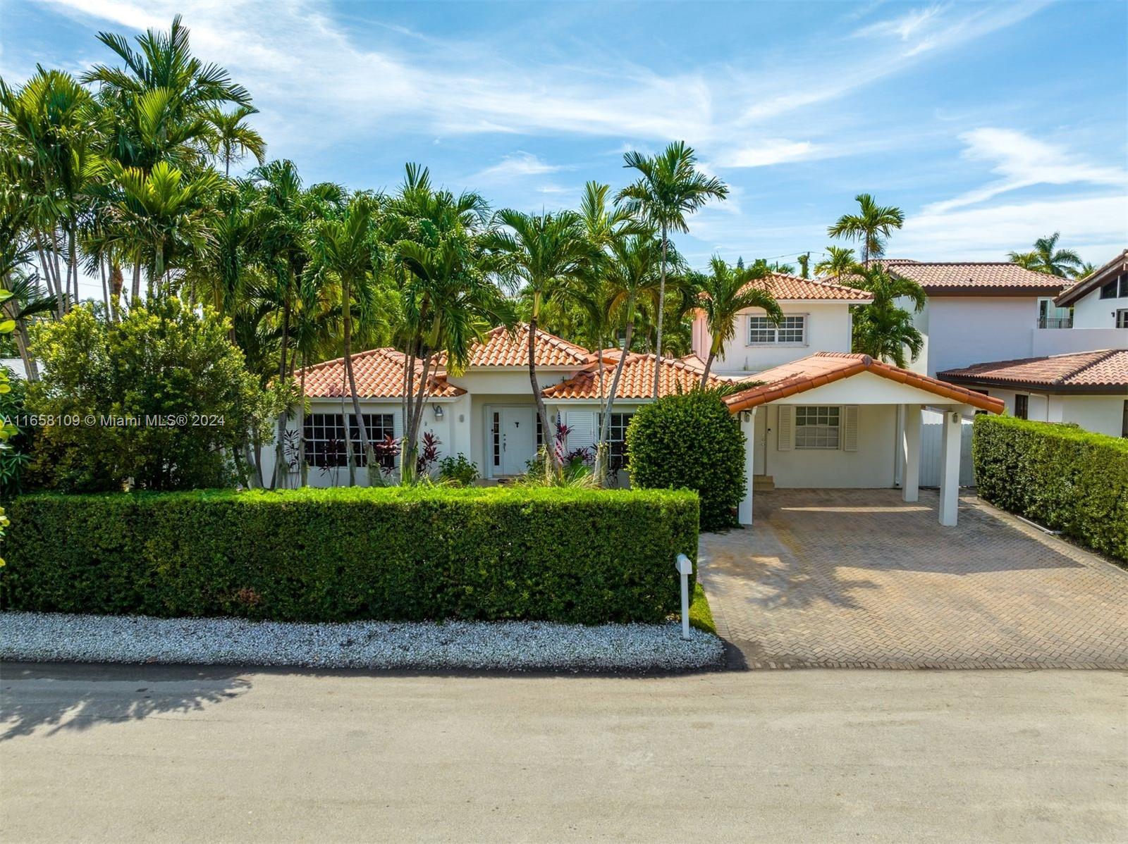 250 Greenwood Drive, Key Biscayne, Florida image 1