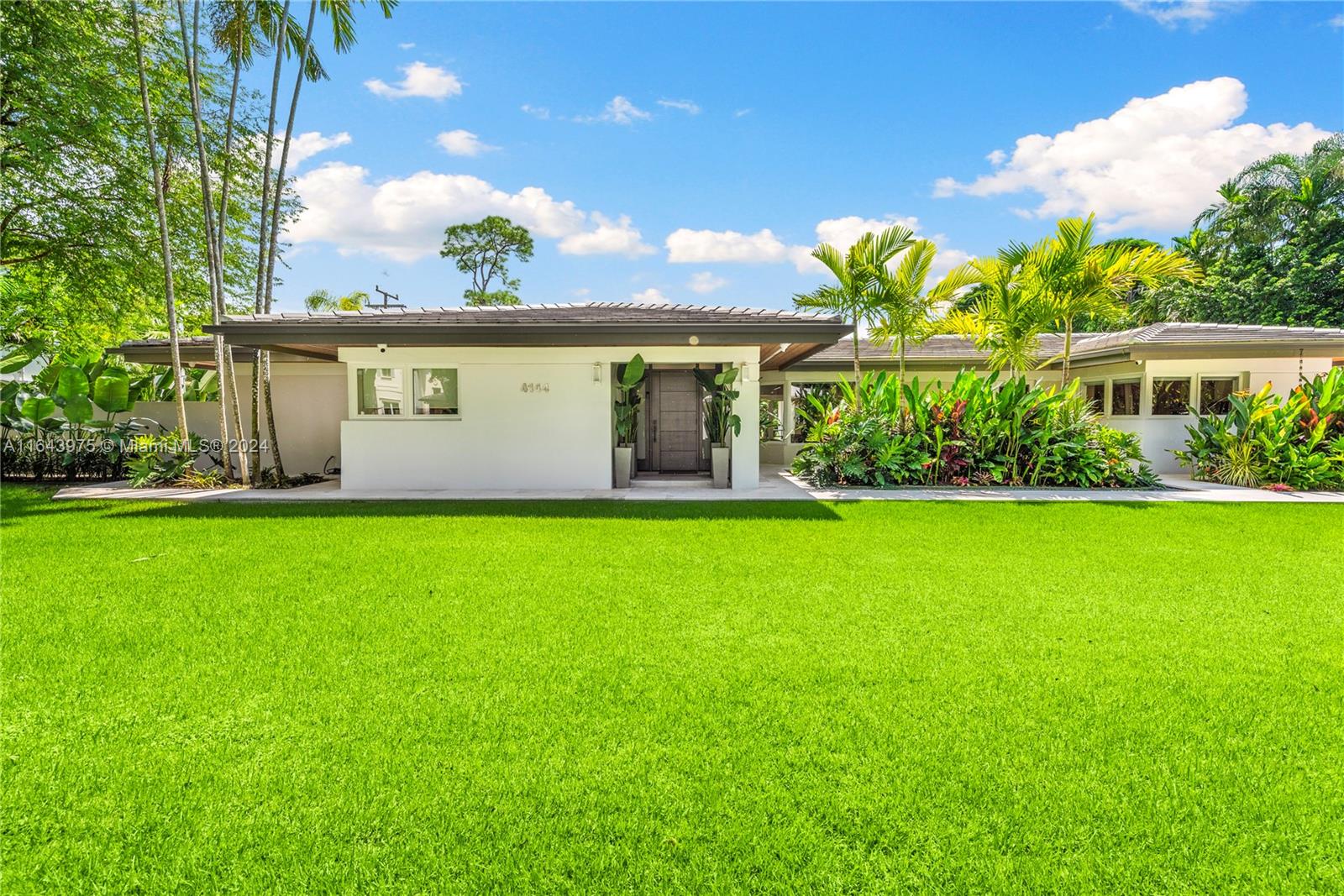 4144 Pinta Ct, Coral Gables, Florida image 8