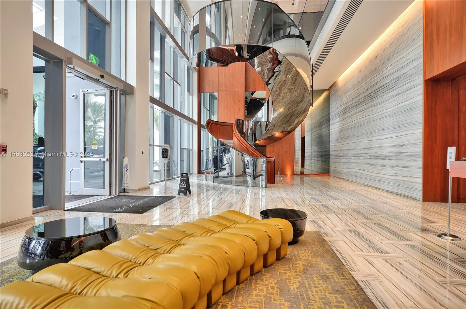 1300 E Brickell Bay Dr #906, Miami FL 33131
