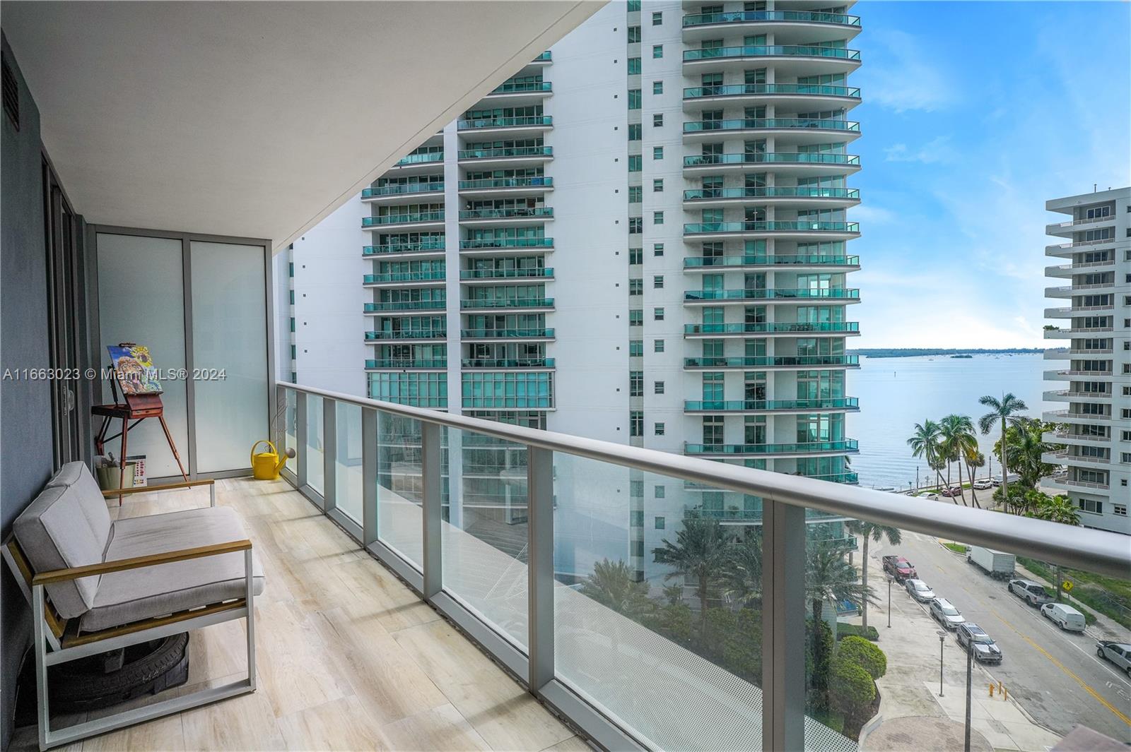 1300 E Brickell Bay Dr #906, Miami FL 33131