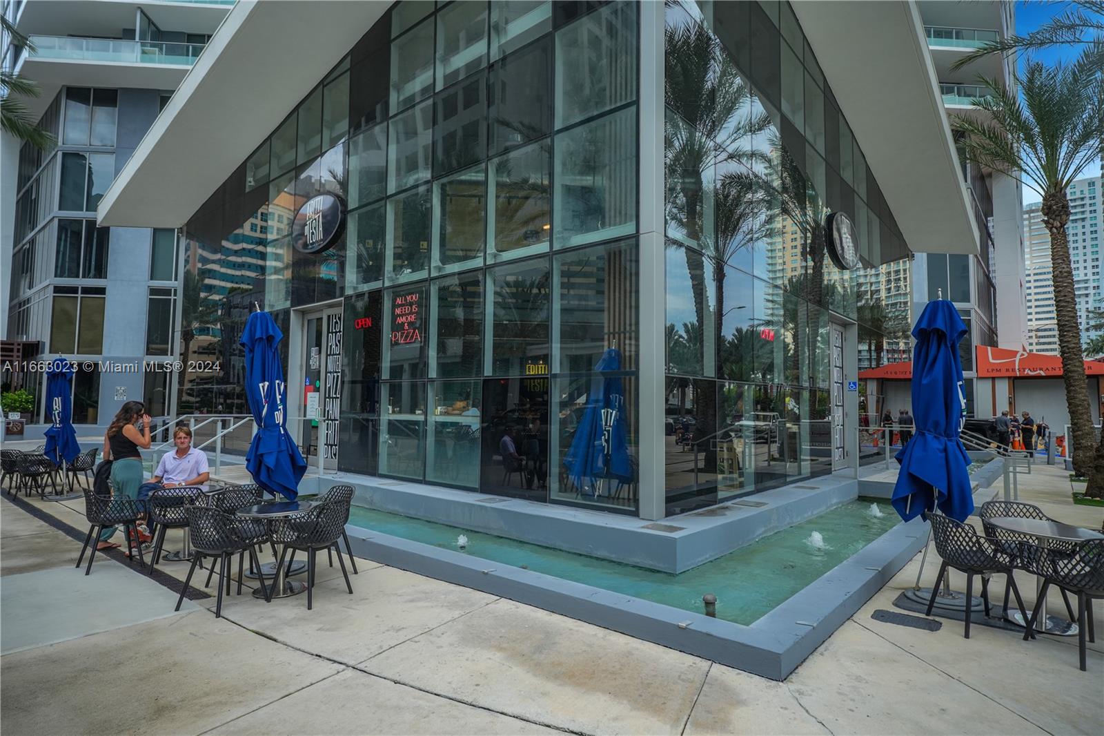 1300 E Brickell Bay Dr #906, Miami FL 33131