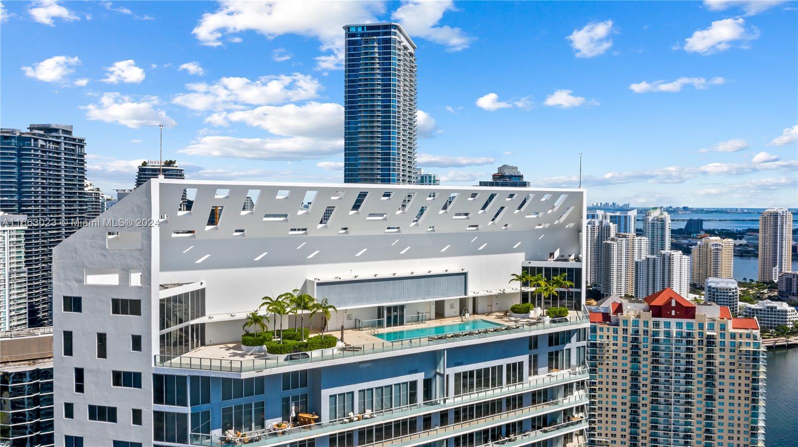 1300 E Brickell Bay Dr #906, Miami FL 33131
