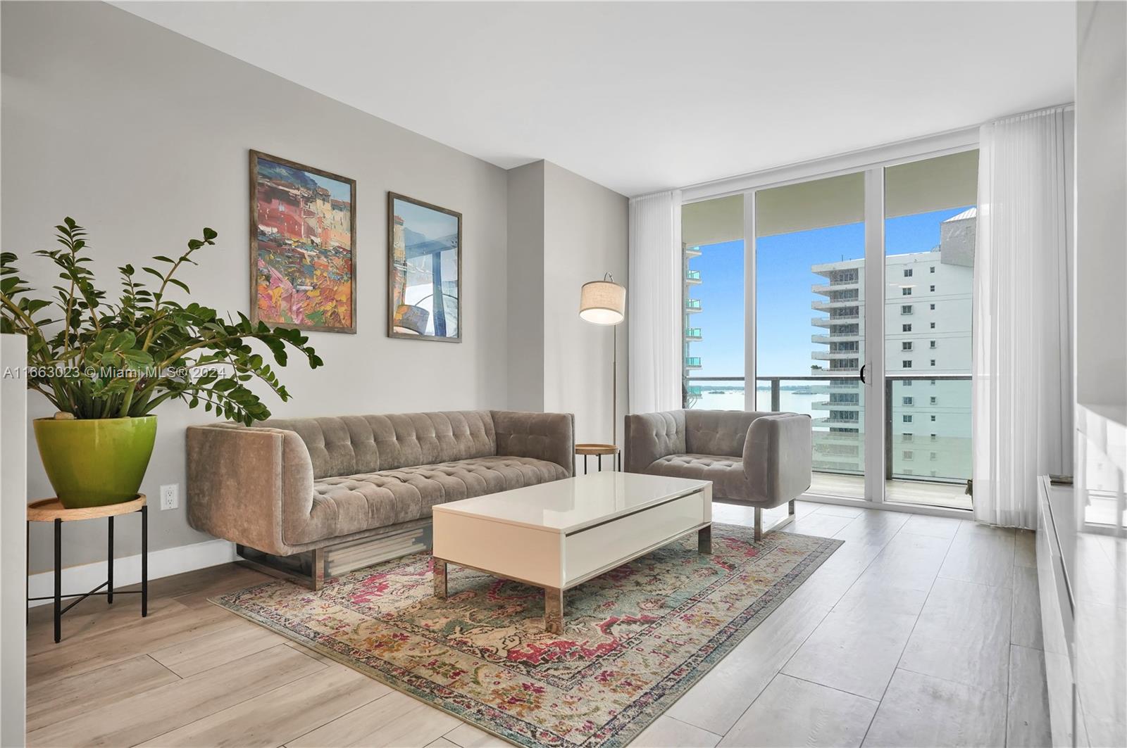 1300 E Brickell Bay Dr #906, Miami FL 33131