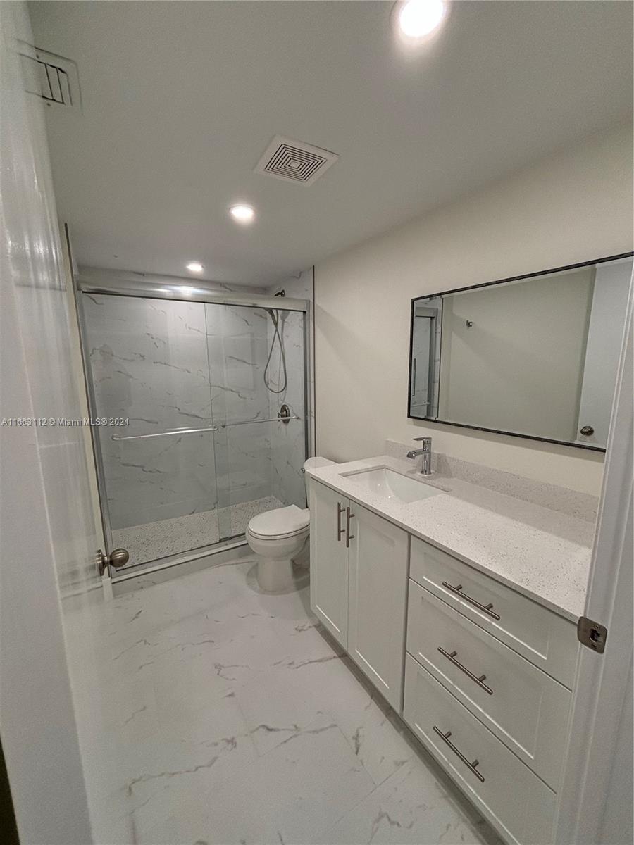 100 SW 130th Ter #303C, Pembroke Pines, Florida image 19