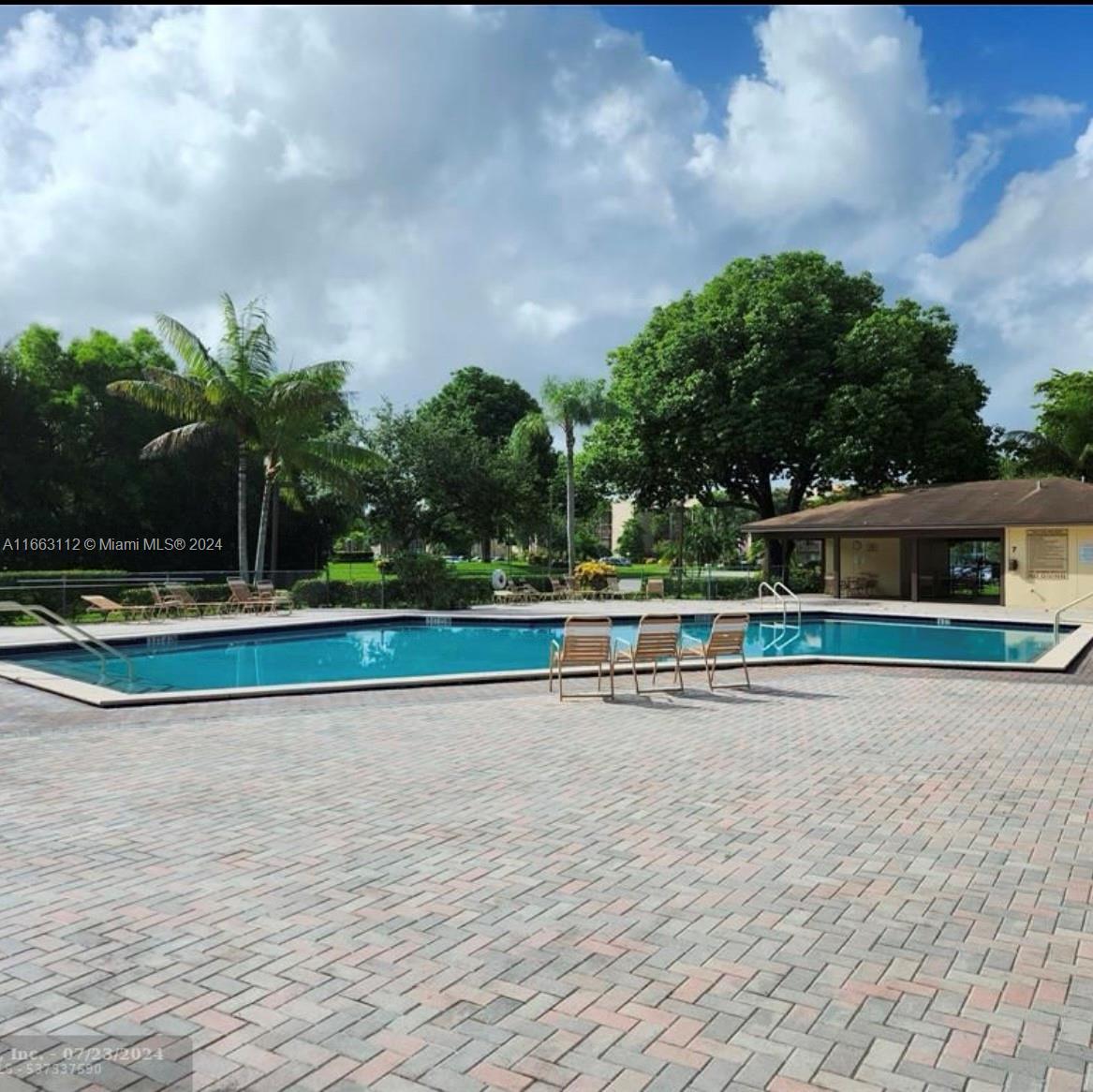 100 SW 130th Ter #303C, Pembroke Pines, Florida image 26