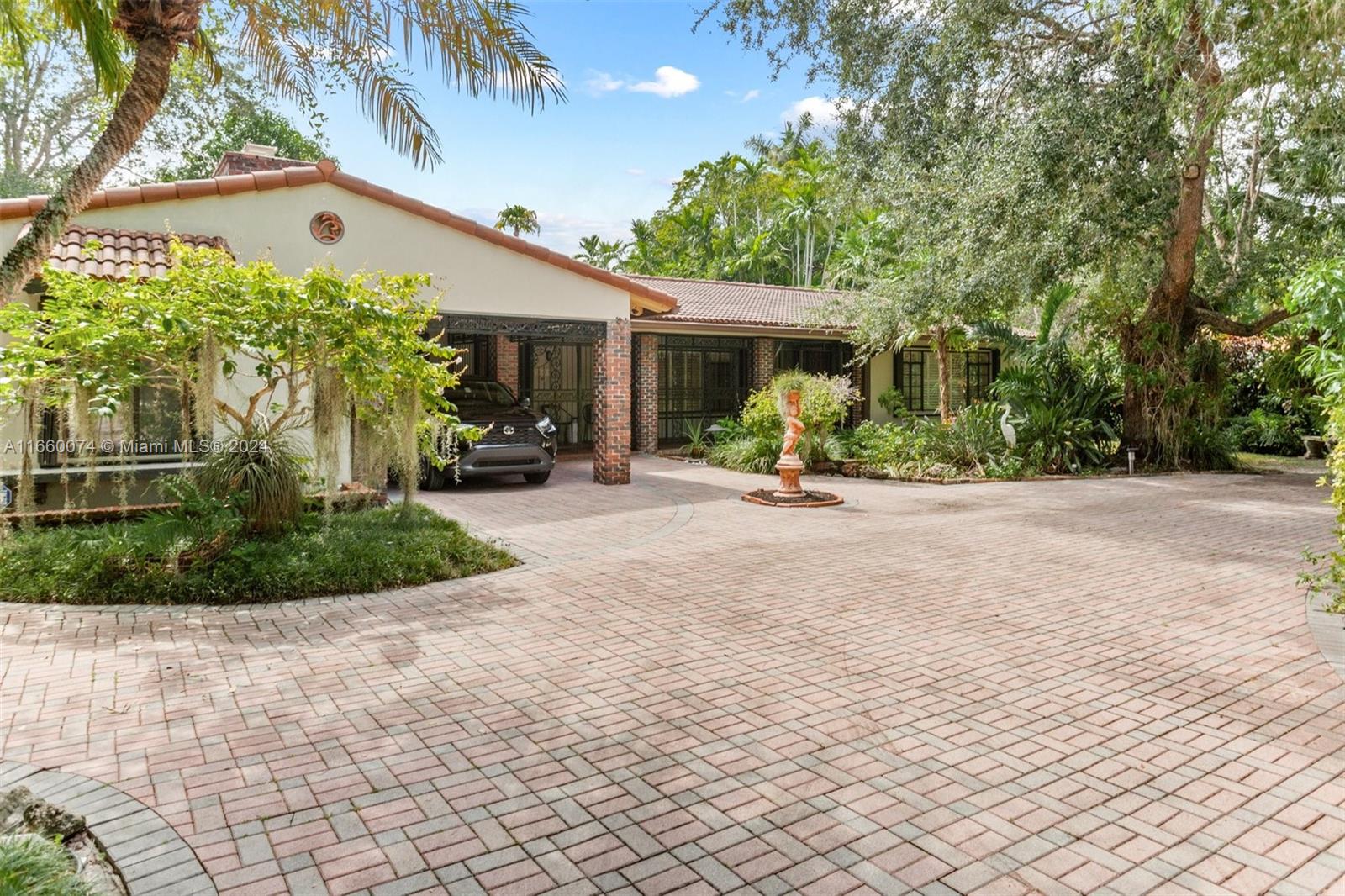 11090 Griffing Blvd, Biscayne Park, Florida image 1