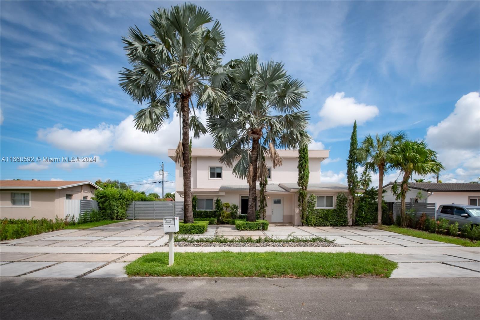 7879 NW 173rd St, Hialeah, Florida image 4