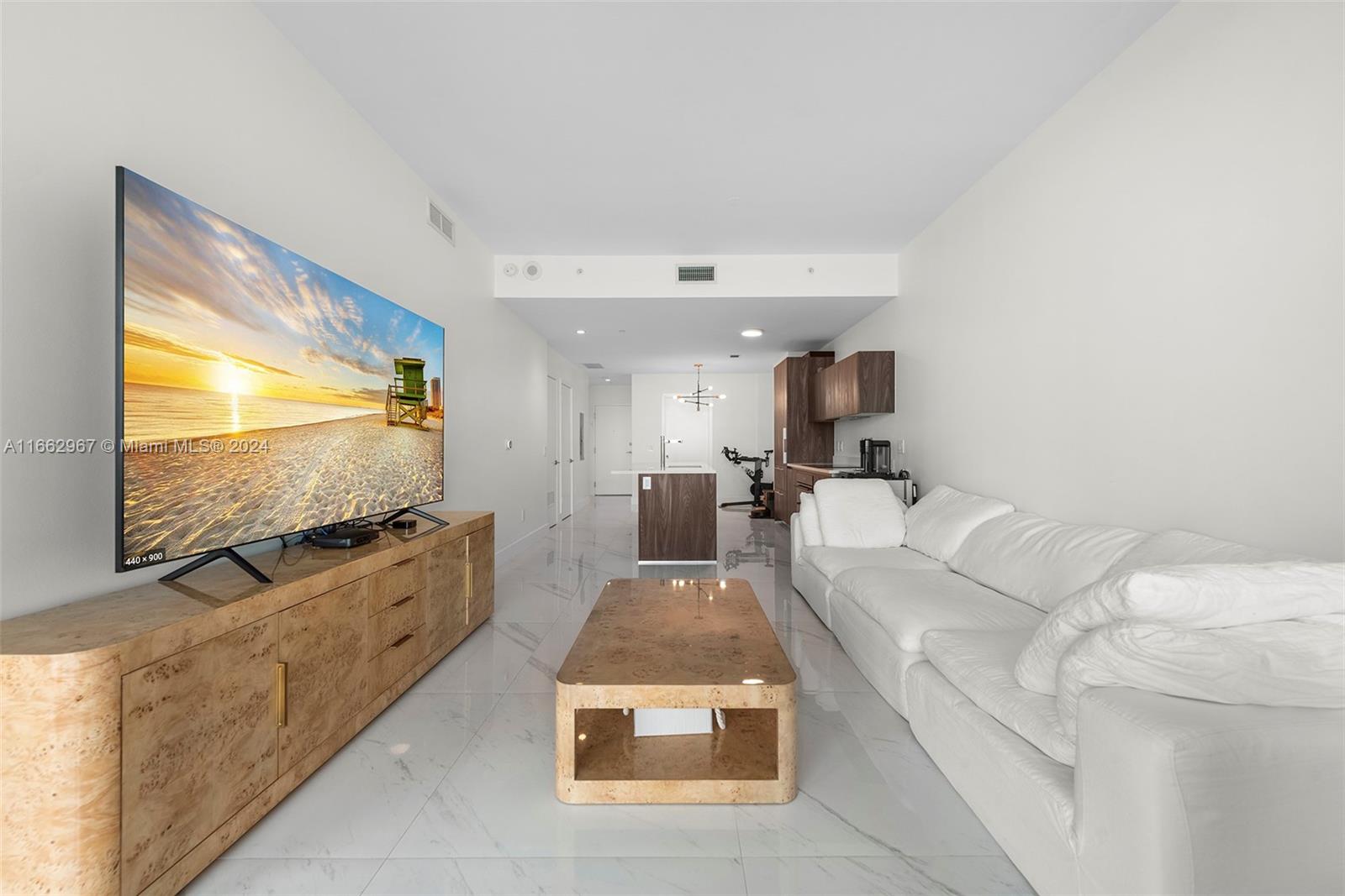 480 NE 31st St #2204, Miami FL 33137