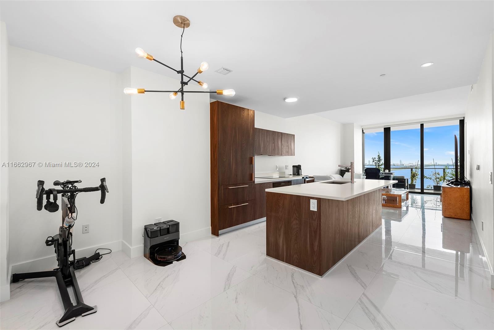 480 NE 31st St #2204, Miami FL 33137