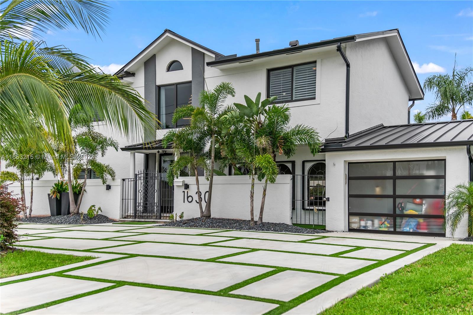 1630 SE 3rd St, Pompano Beach, Florida image 3