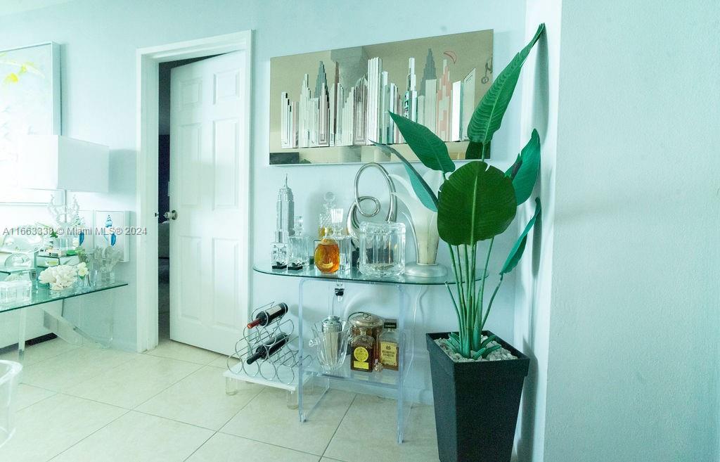 5151 Collins Ave #925, Miami Beach, Florida image 27