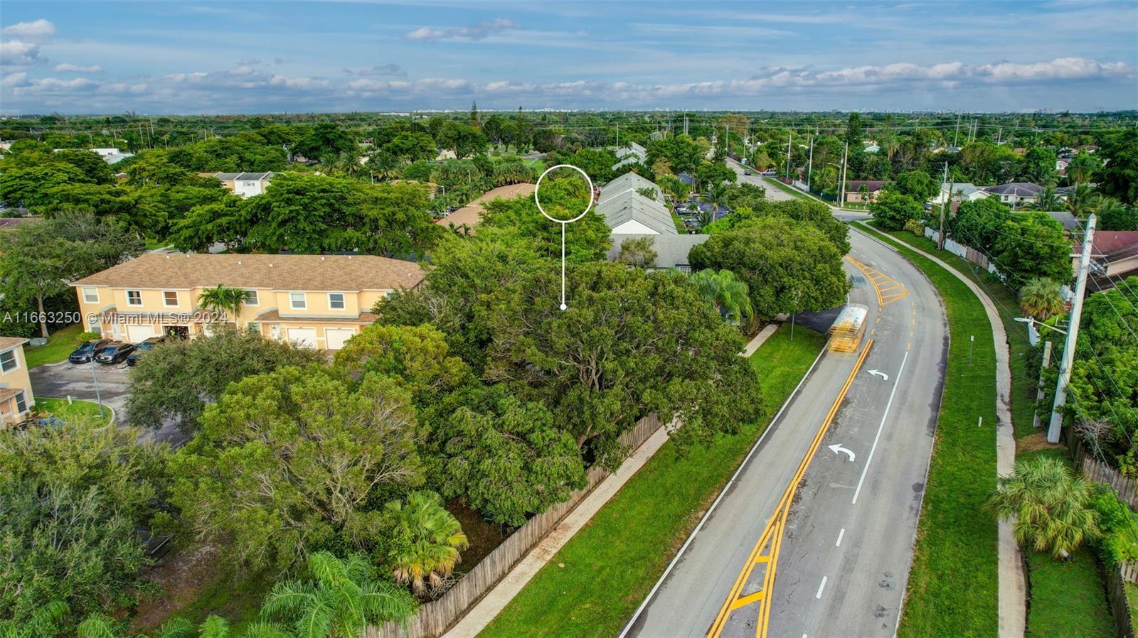 7445 Tam Oshanter Blvd, North Lauderdale, Florida image 36