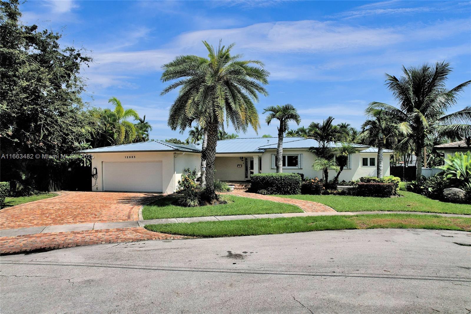 12985 Ortega Ln, North Miami, Florida image 8