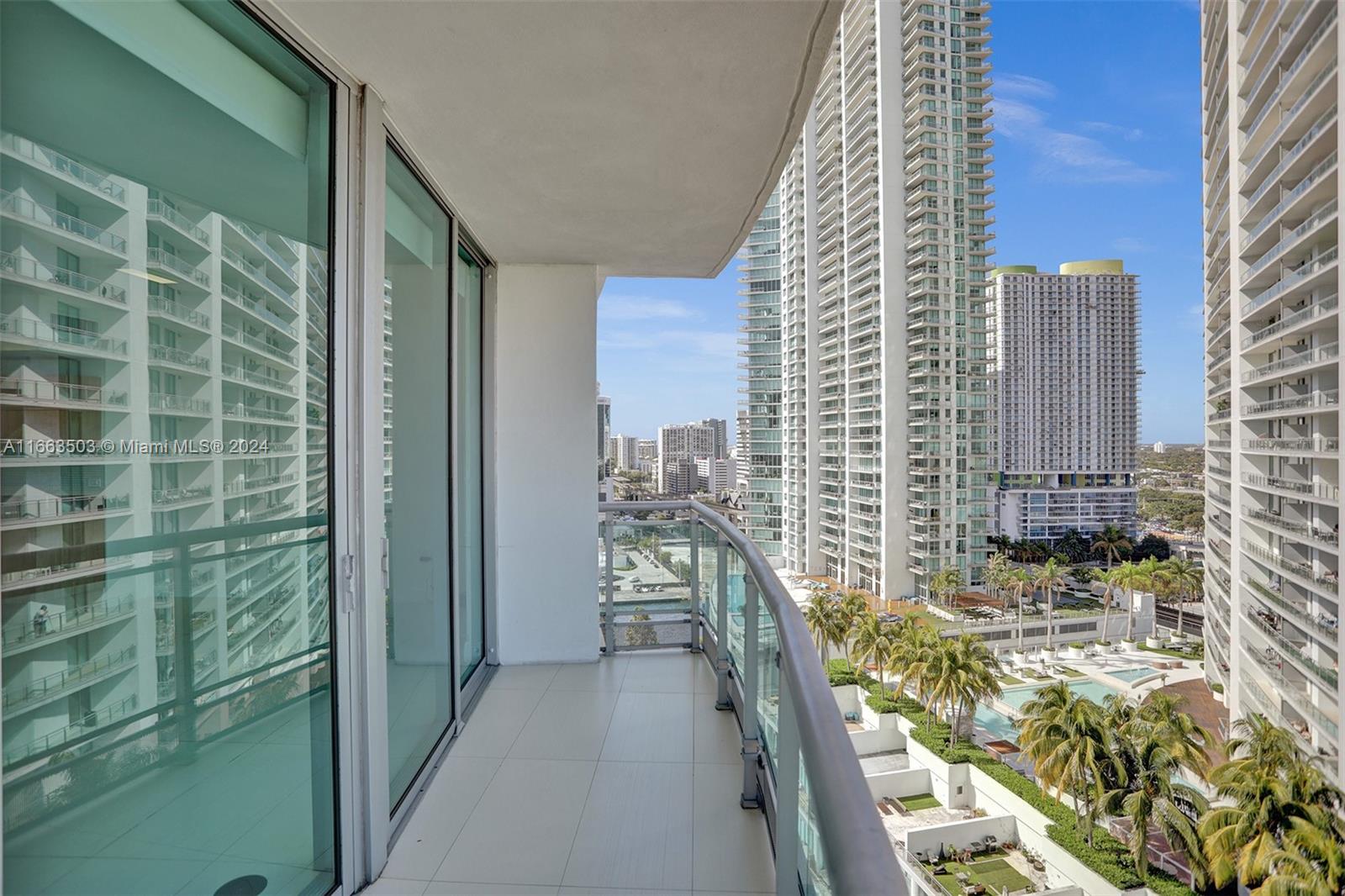 350 S Miami Ave #2015, Miami FL 33130