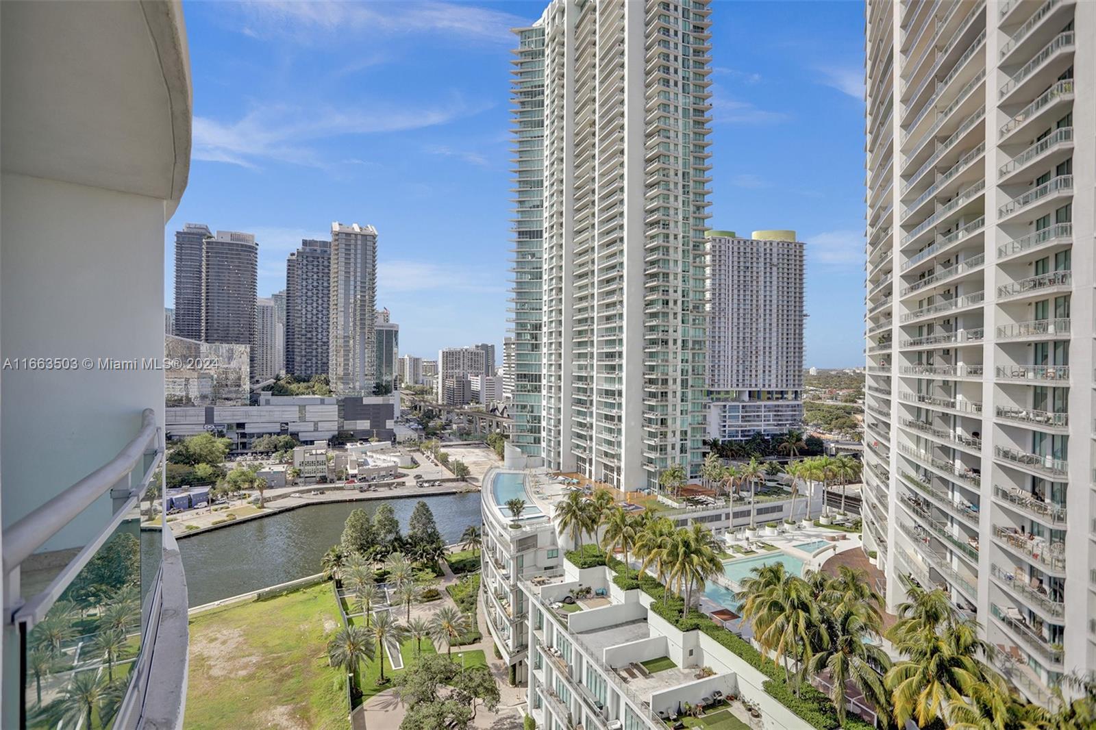 350 S Miami Ave #2015, Miami FL 33130