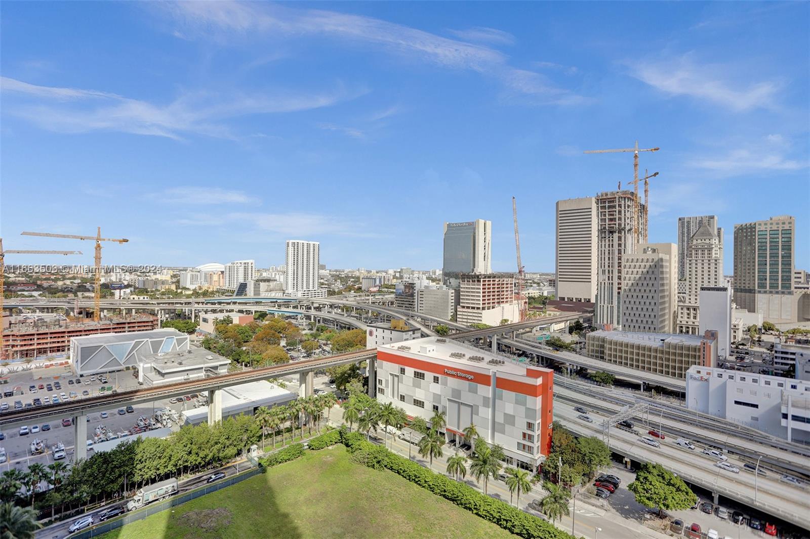 350 S Miami Ave #2015, Miami FL 33130