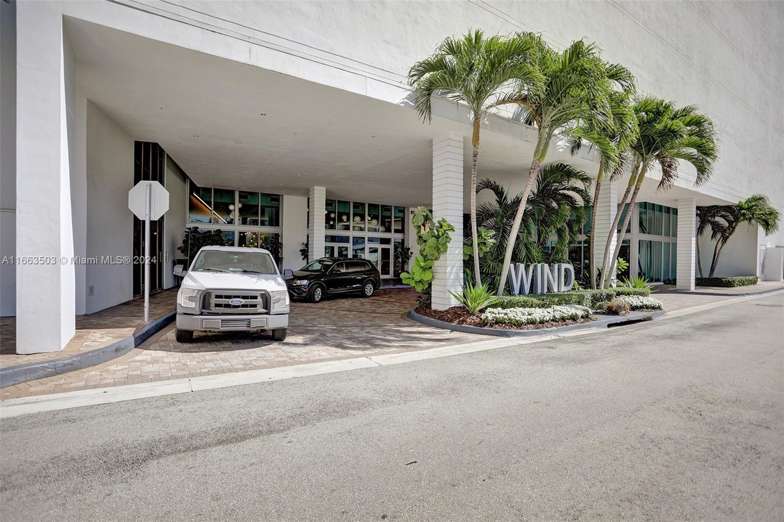 350 S Miami Ave #2015, Miami FL 33130