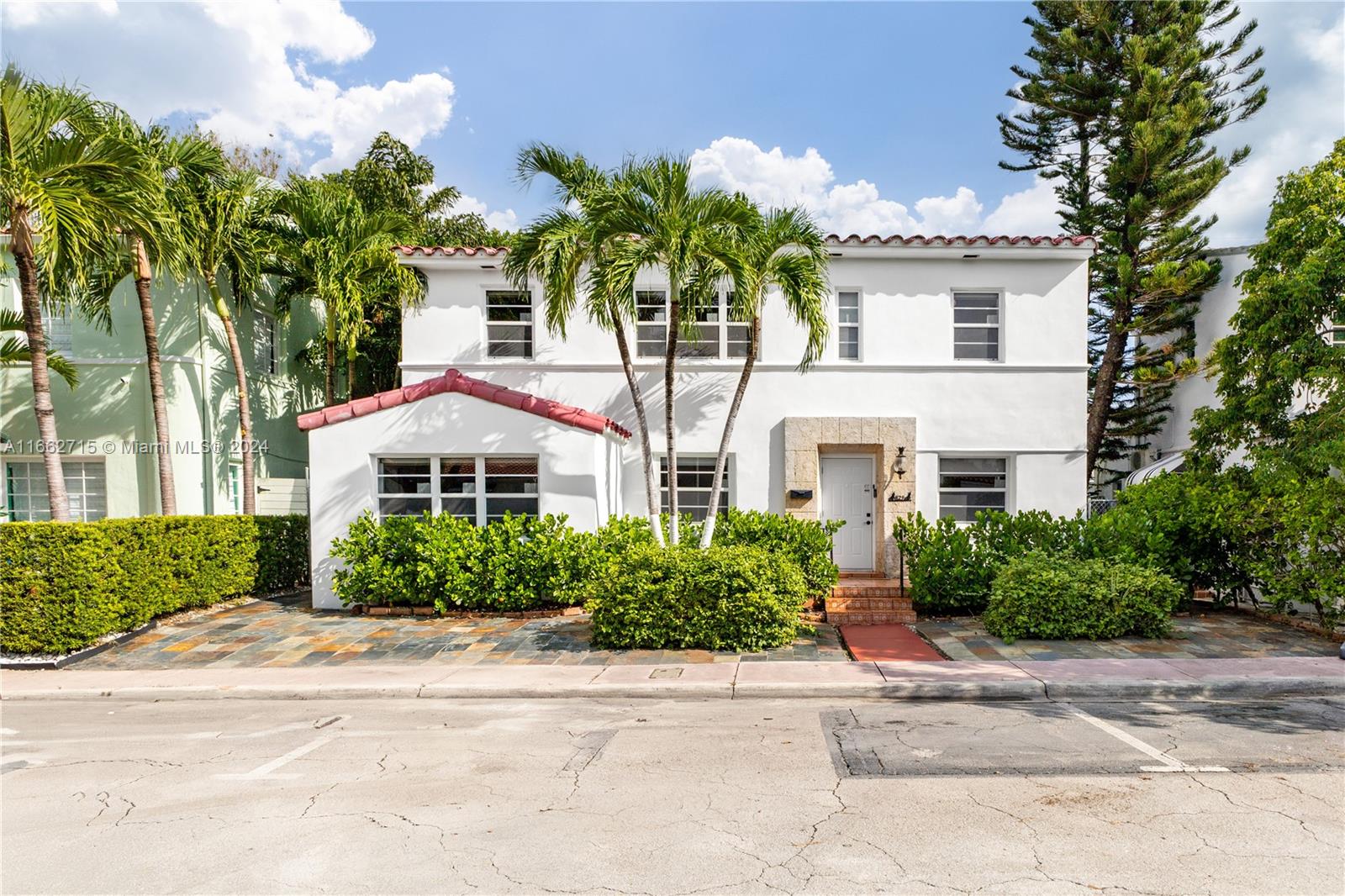 829 Espanola Way, Miami Beach, Florida image 44