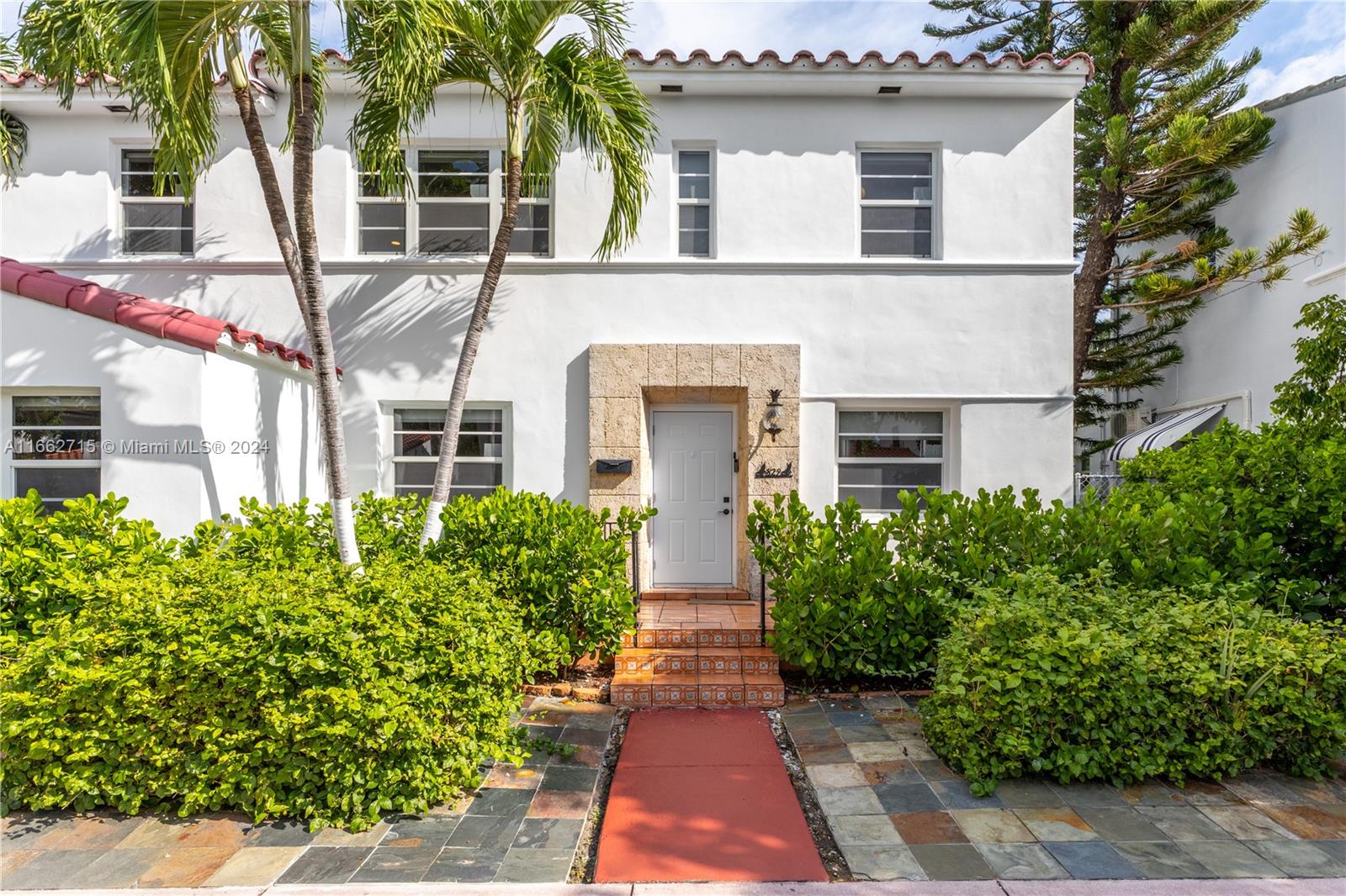 829 Espanola Way, Miami Beach, Florida image 45