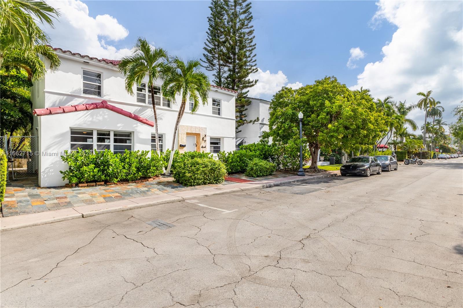 829 Espanola Way, Miami Beach, Florida image 47