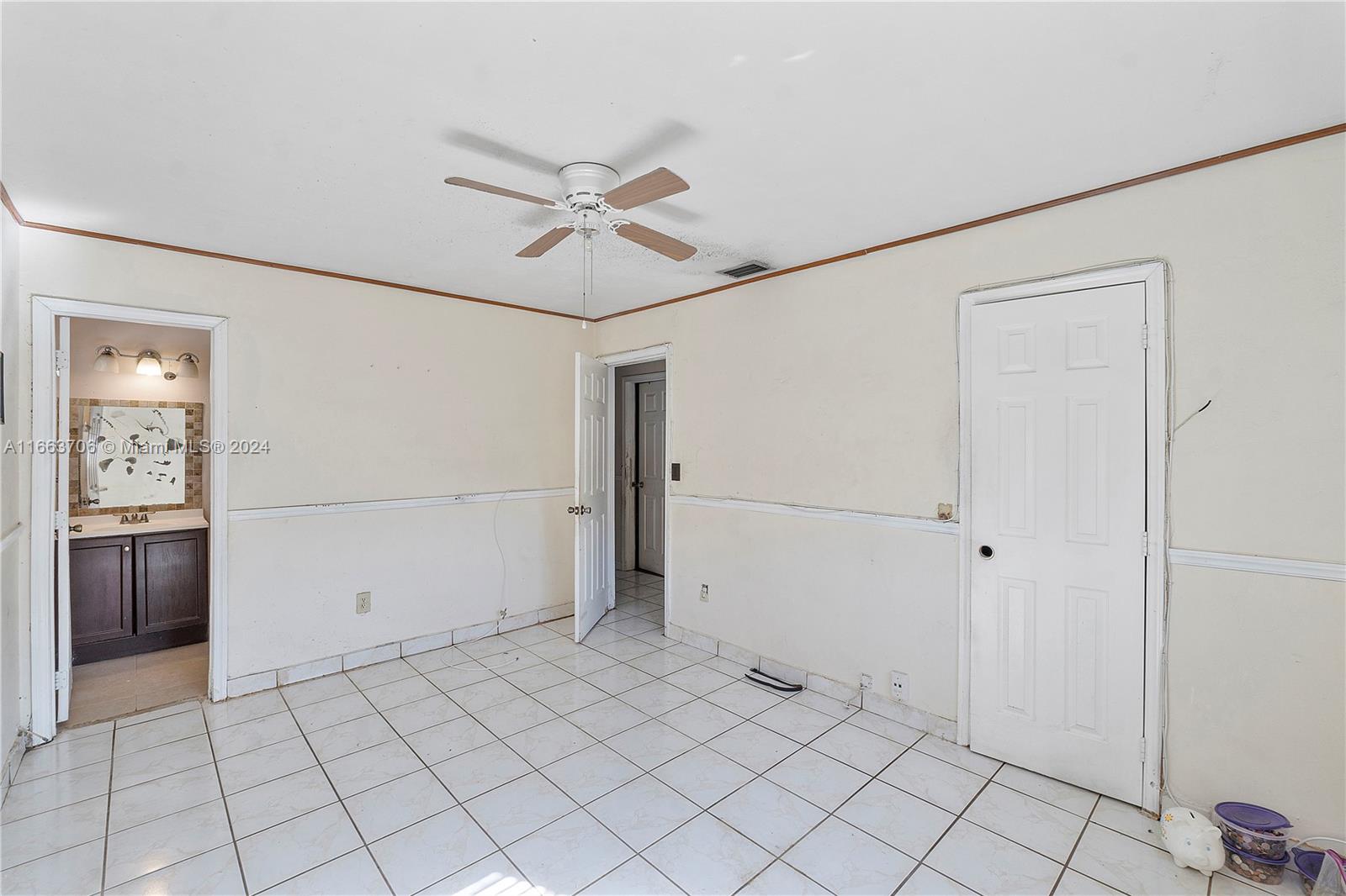 20570 NW 1st Ct, Miami Gardens, Florida image 3