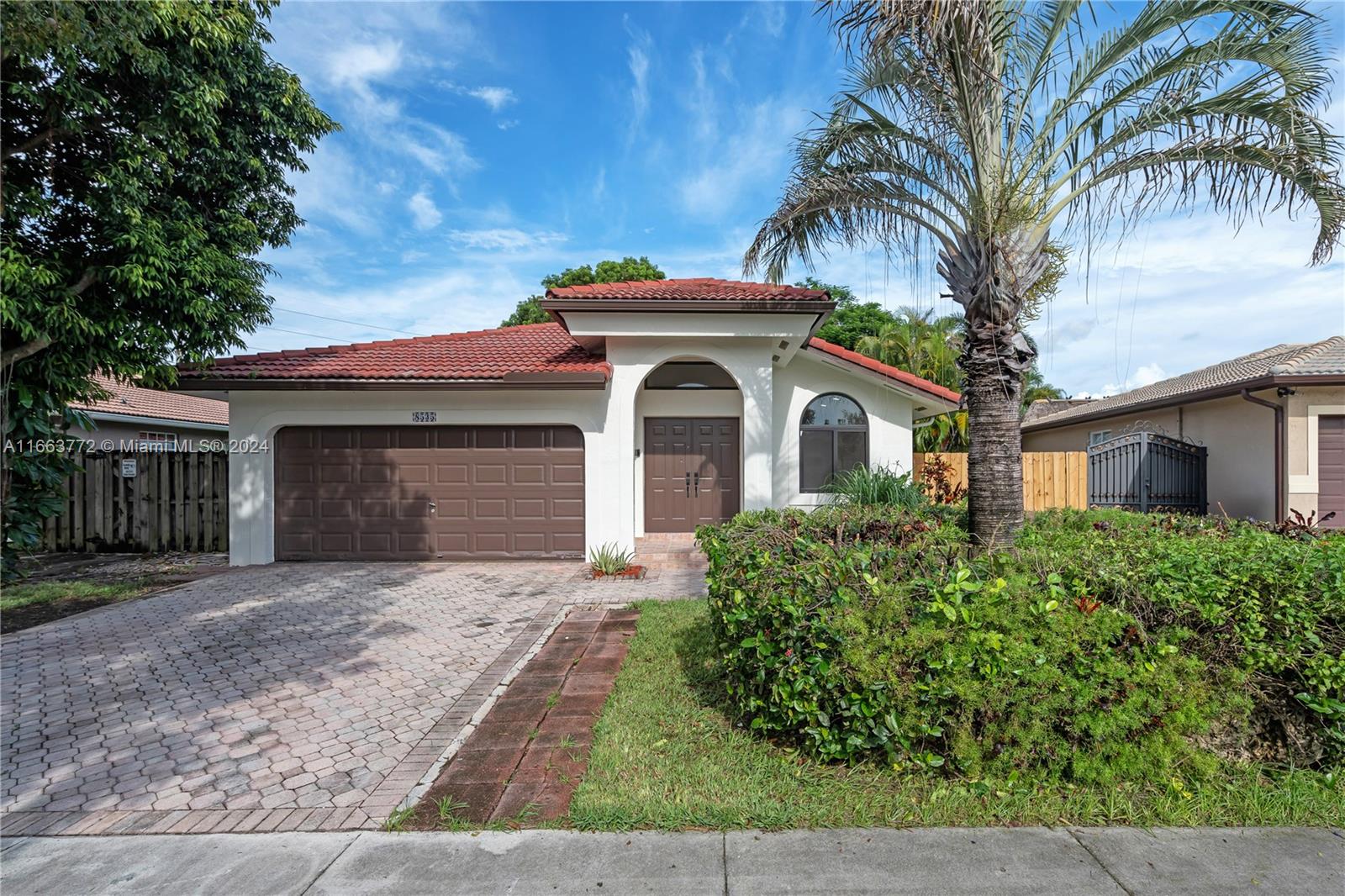 8535 Cutler Ct, Cutler Bay, Florida image 2