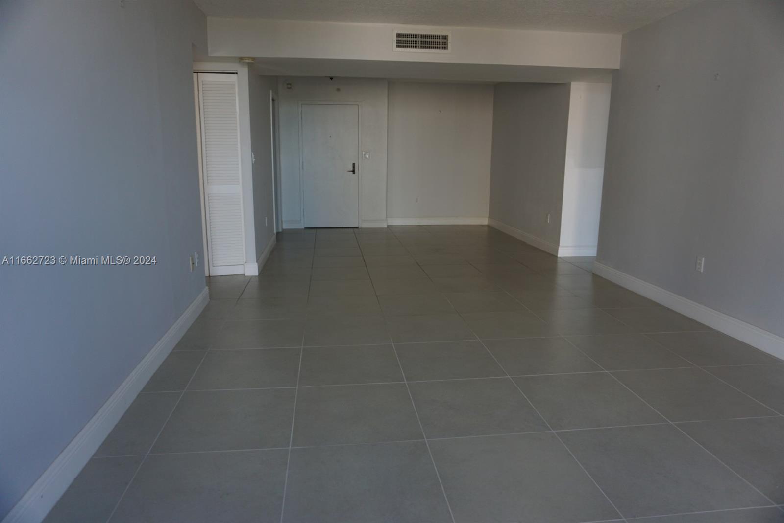 600 Biltmore Way #917, Coral Gables FL 33134