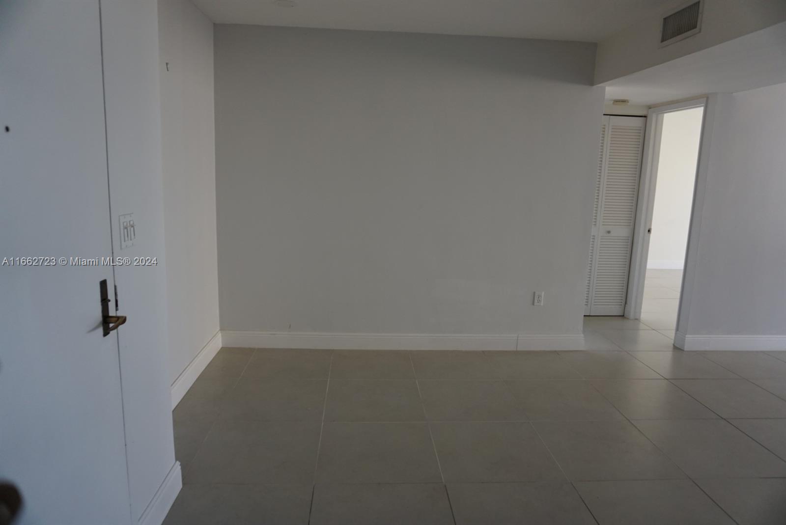 600 Biltmore Way #917, Coral Gables FL 33134
