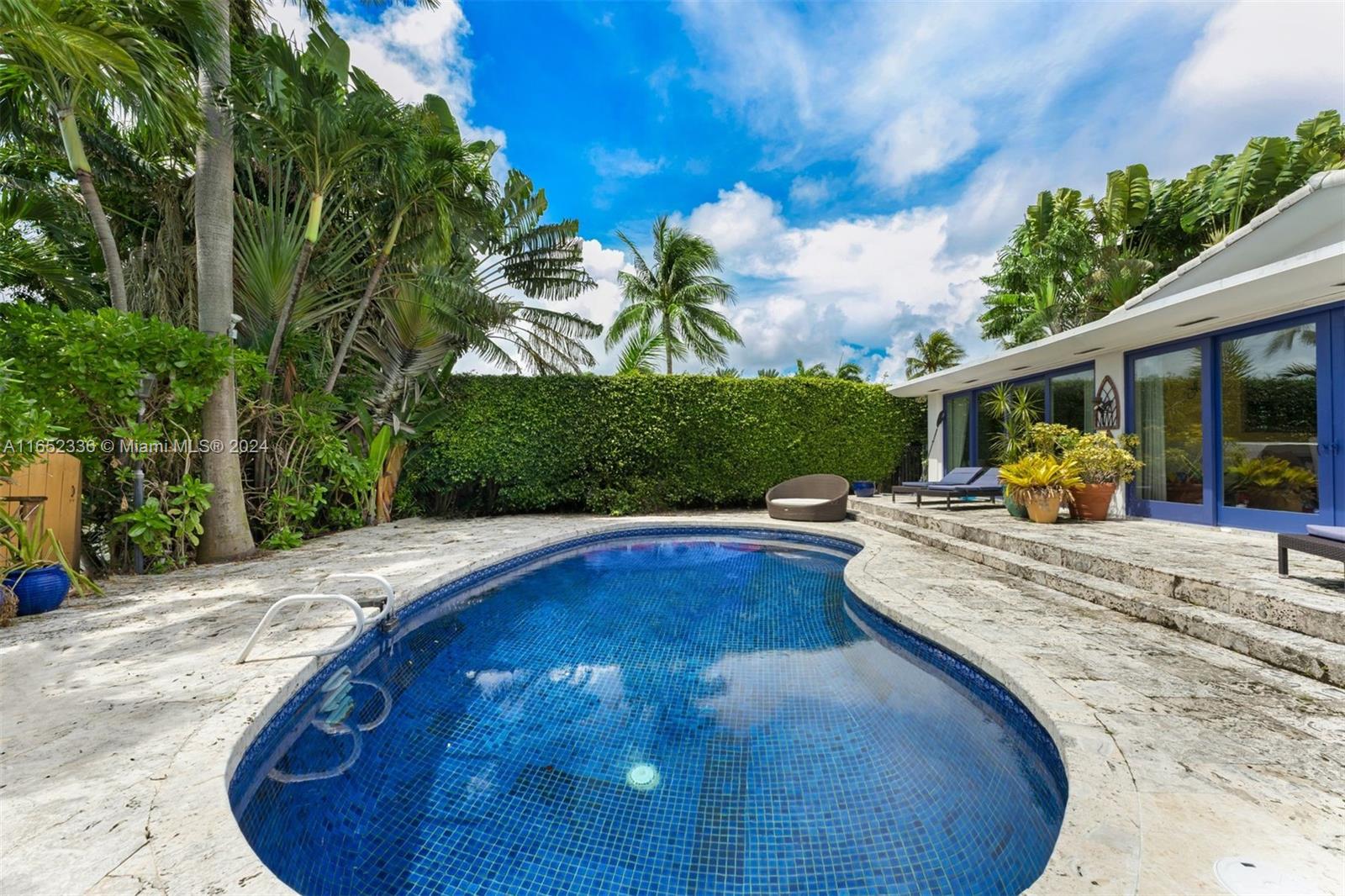 7975 Biscayne Point Cir, Miami Beach, Florida image 24