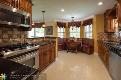 13704 NW 23rd Ct, Sunrise, Florida image 10