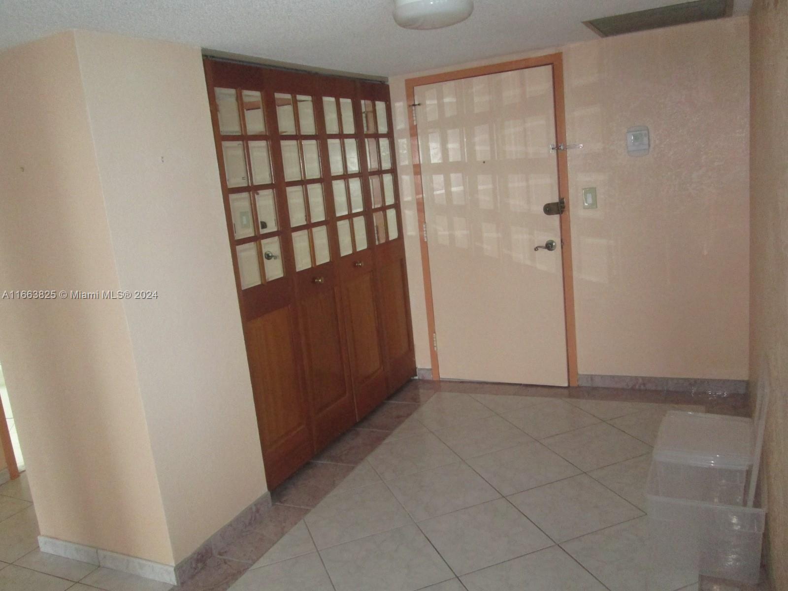 231 174th St #1618, Sunny Isles Beach, Florida image 19