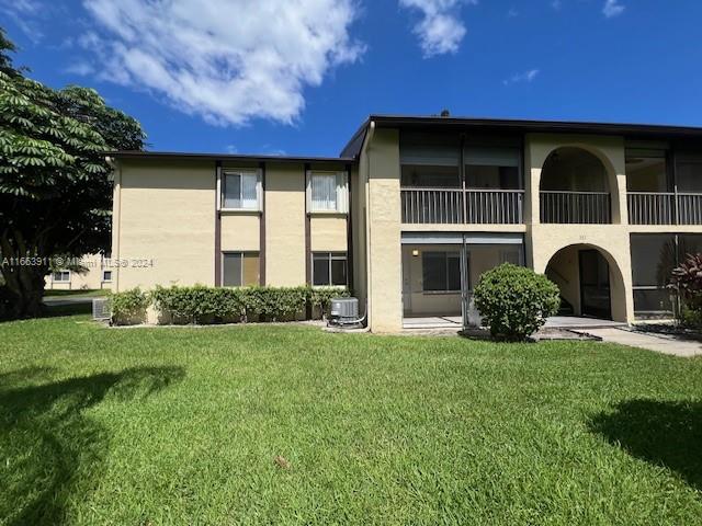 307 Pine Ridge Cir #C-1, Green Acres, Florida image 2